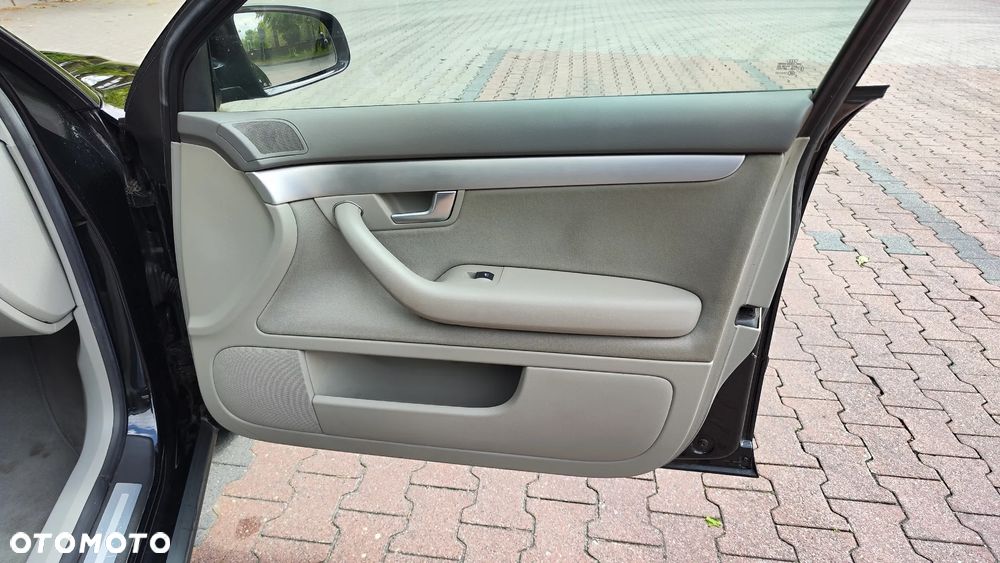 Audi A4 Avant 1.8T - 27