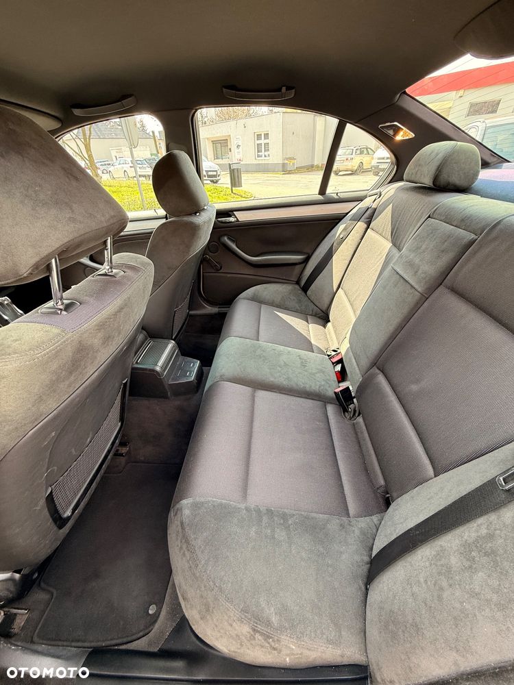 BMW Seria 3 320d - 13