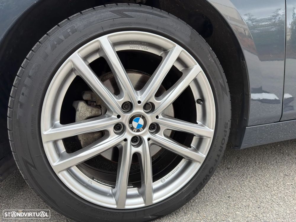 BMW 216 Active Tourer d Luxury Line - 27