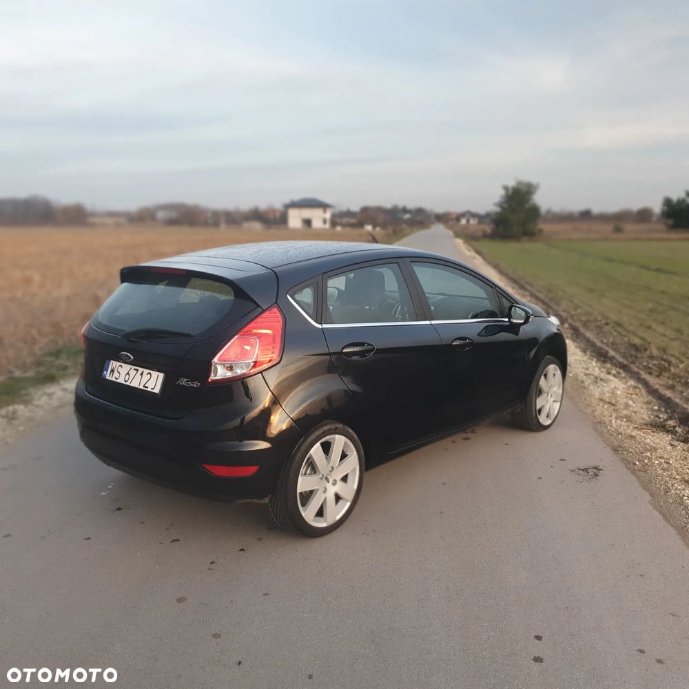 Ford Fiesta 1.25 Ghia - 7