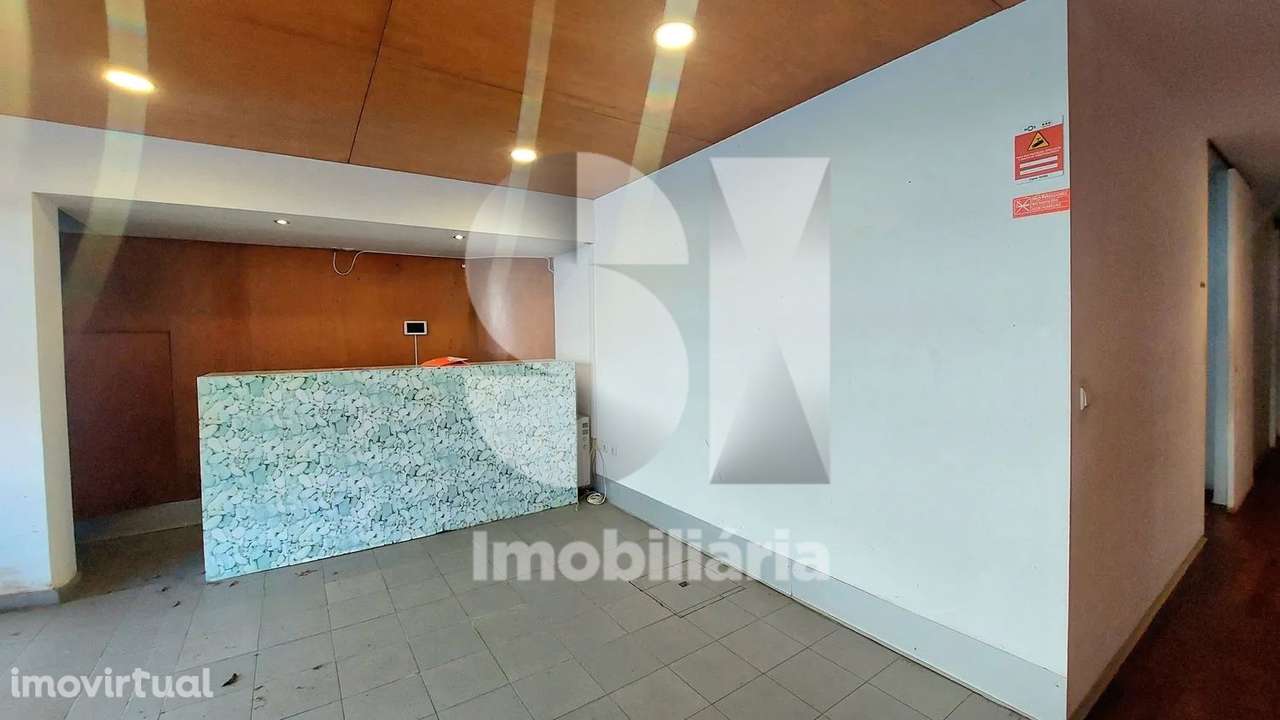LOJA com 208m2 - CENTRO PÓVOA DE VARZIM - Grande imagem: 3/16