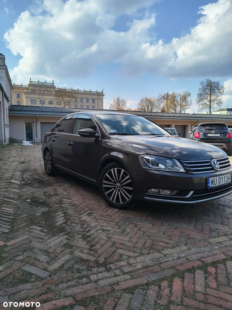 Volkswagen Passat 2.0 TSI Highline - 3