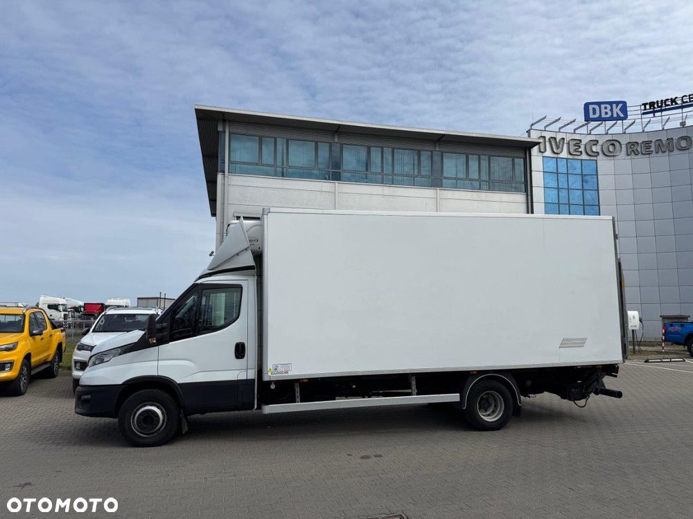 Iveco 70C18 - 8