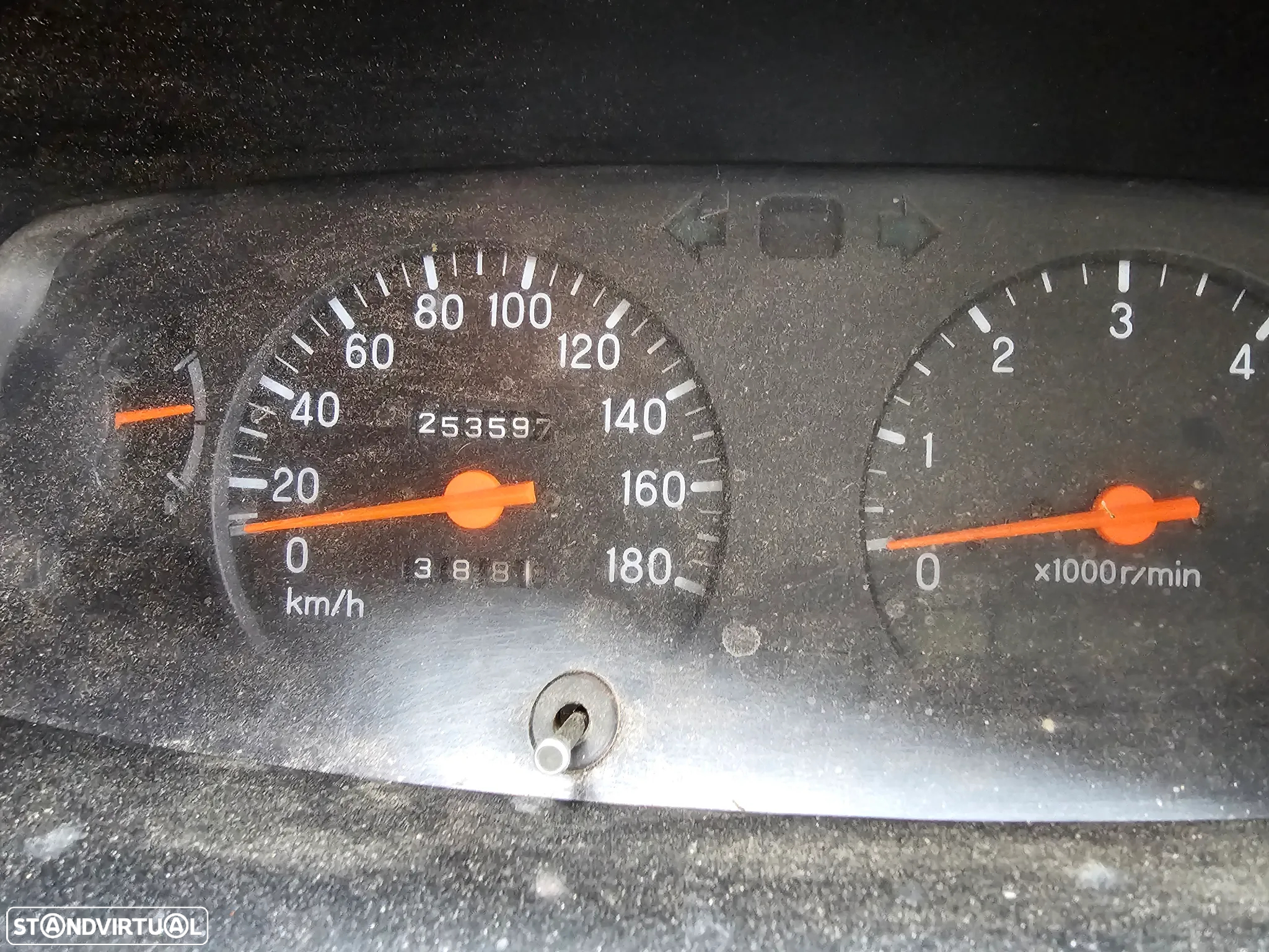 Mitsubishi L200 2.5 TD CD - 11