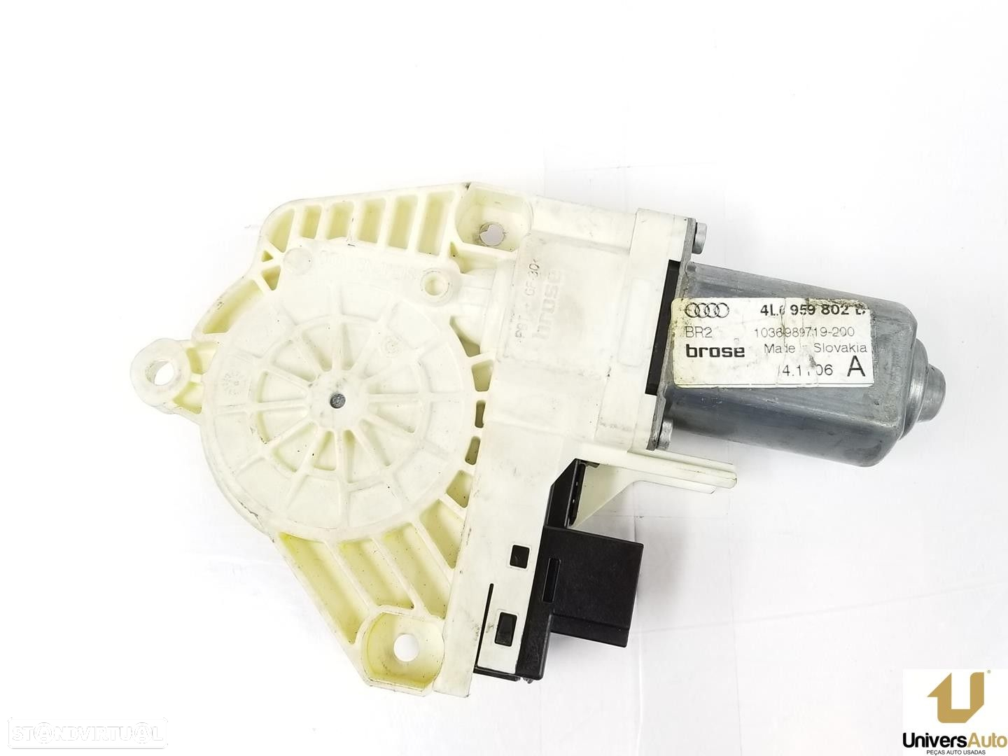 MOTOR ELEVADOR DE VIDRO TRASEIRO DIREITO AUDI Q7 2007 -4L0959802B - 2