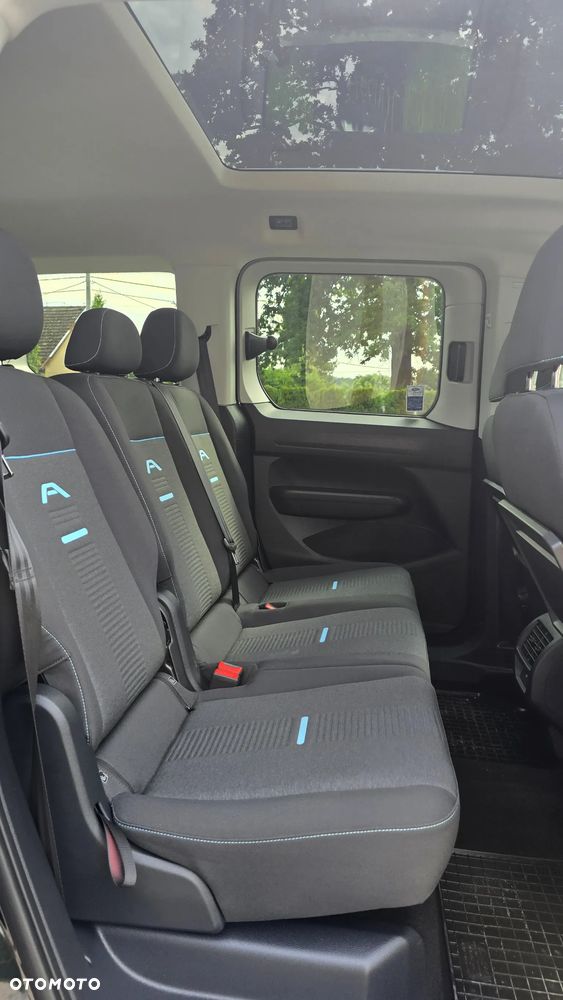 Ford Tourneo Connect 2.0 EcoBlue Active - 14