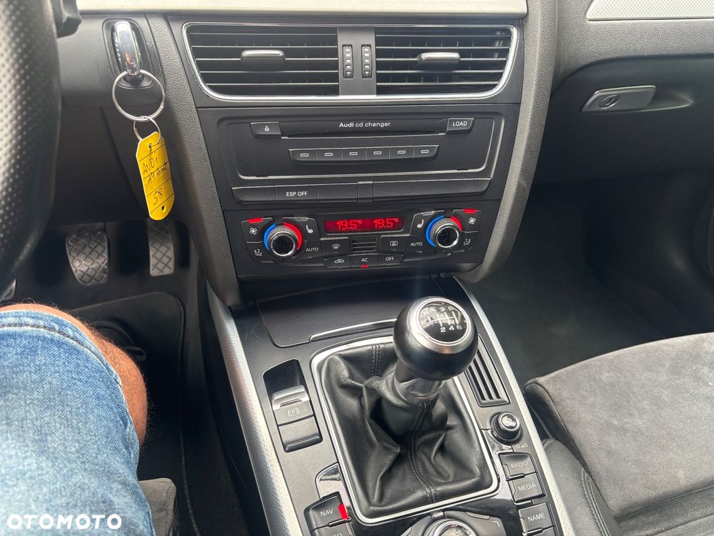 Audi A4 Avant 2.0 TDI DPF S line Sportpaket - 23