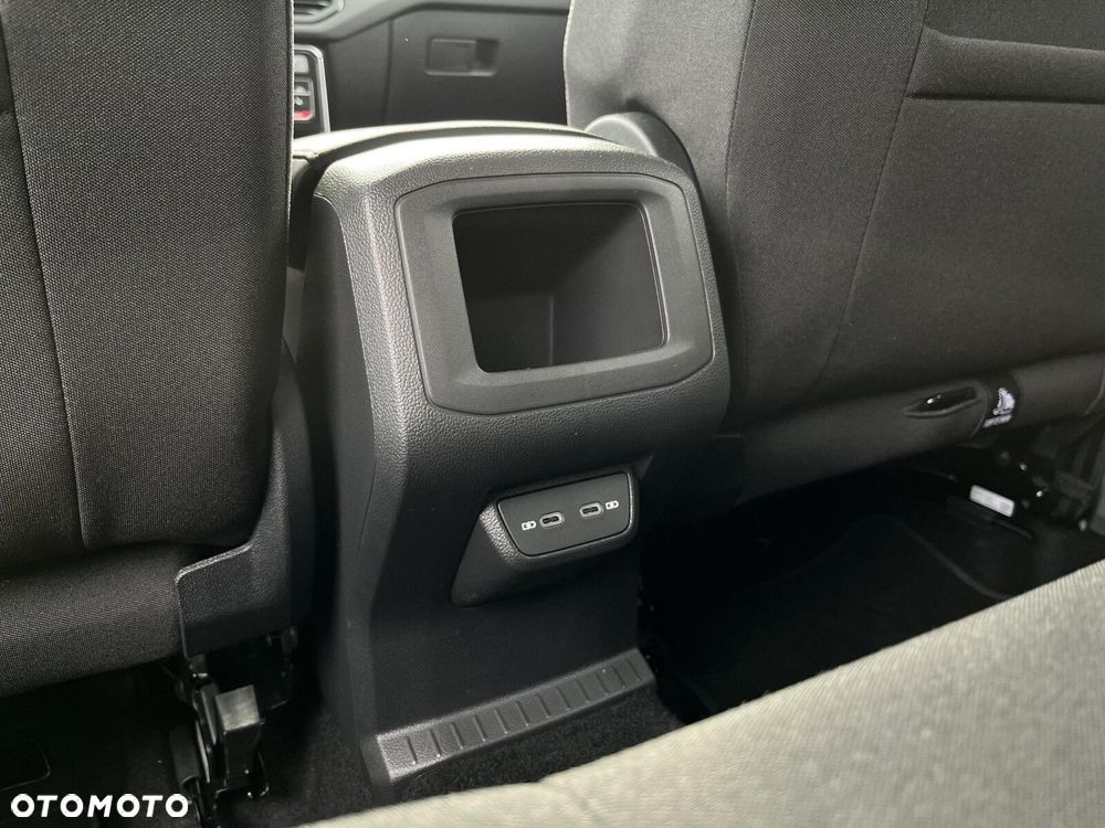 Volkswagen T-Cross - 39