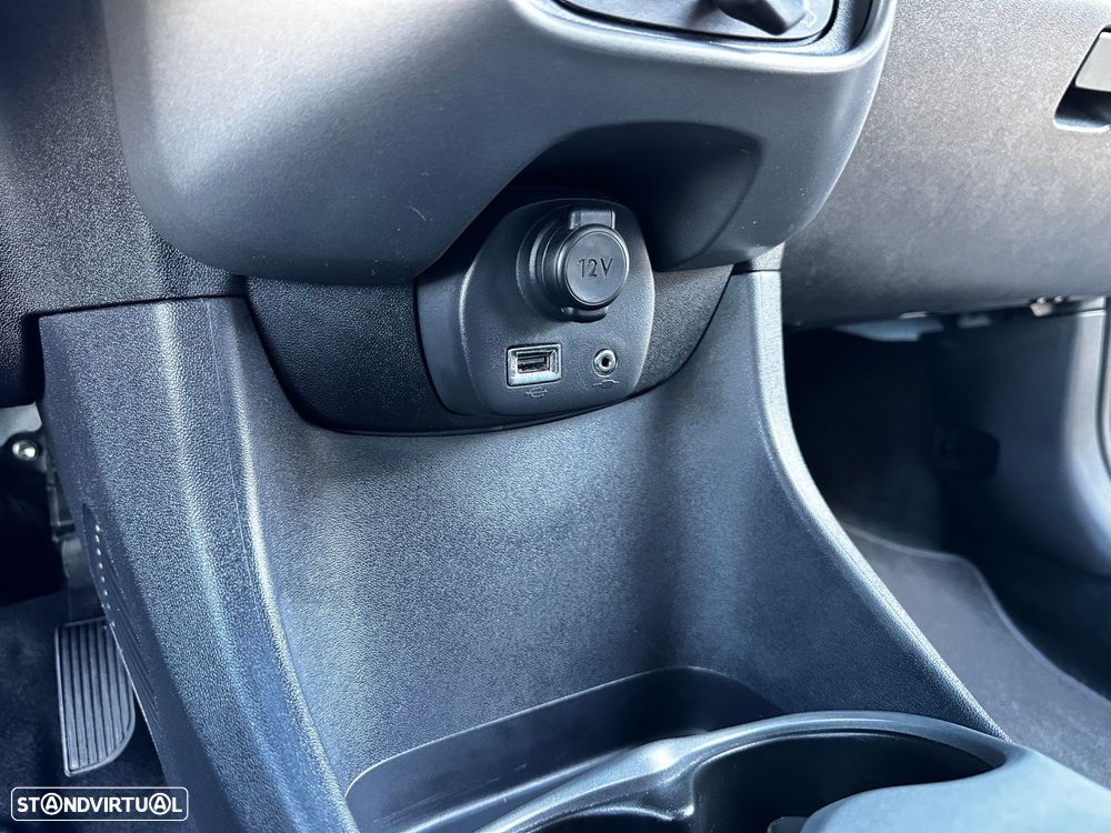 Toyota Aygo 1.0 X-Clusiv Black - 21