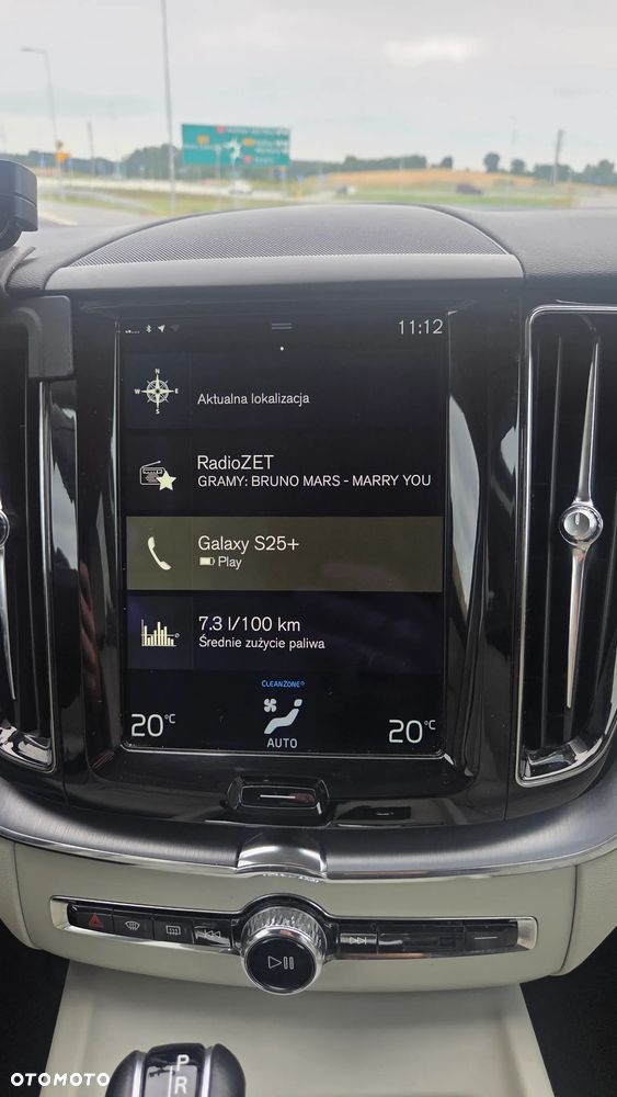 Volvo XC 60 D4 Momentum Pro - 14
