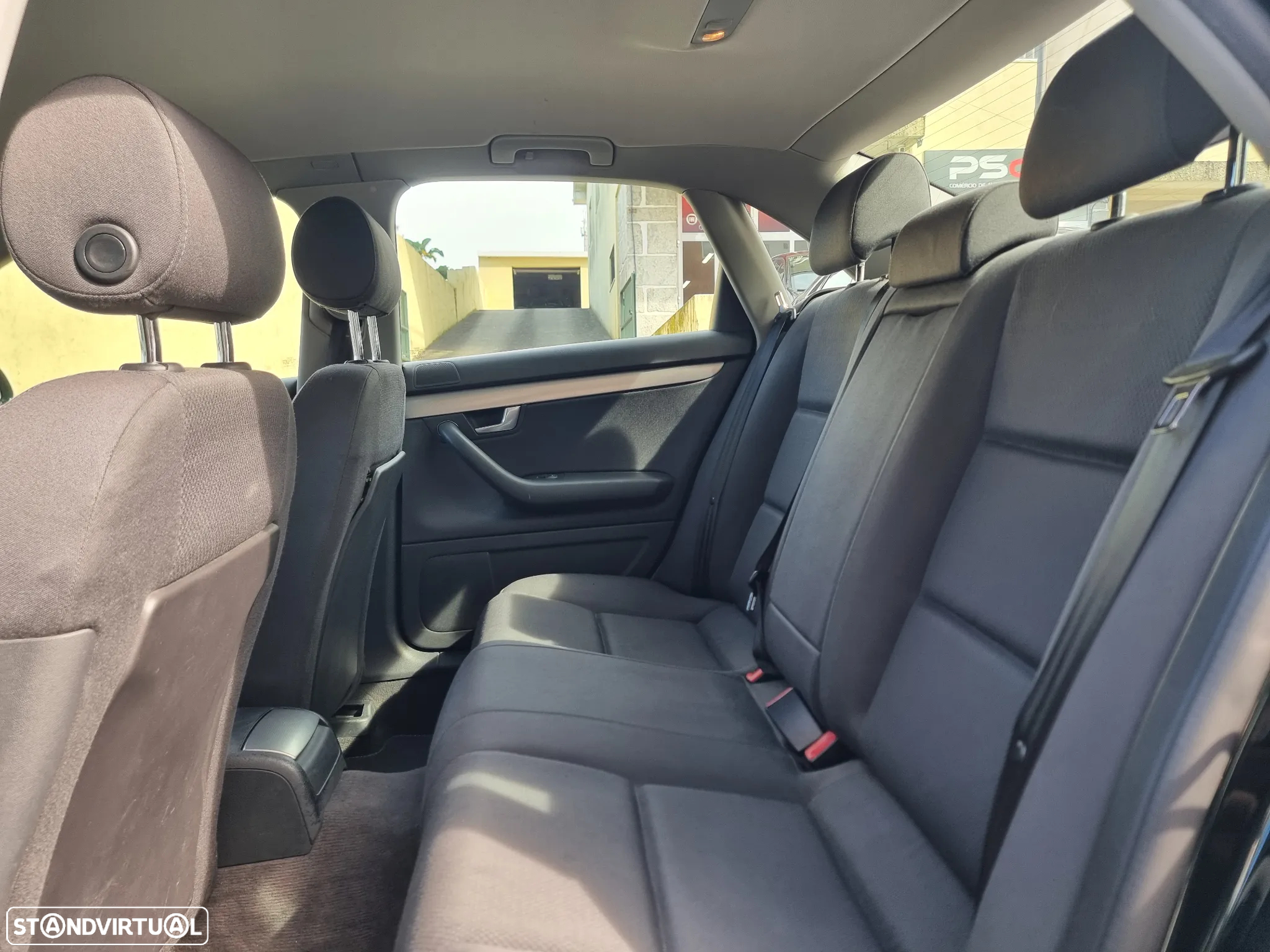 Audi A4 1.6 Exclusive - 12