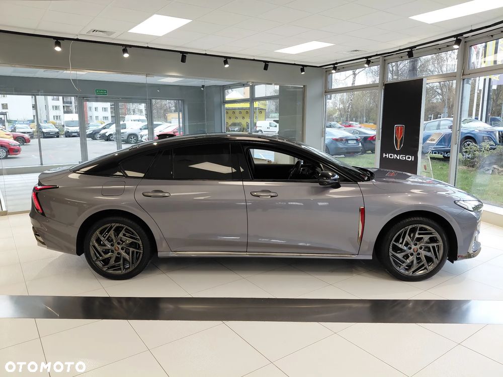 Hongqi H6 2.0T Deluxe - 6