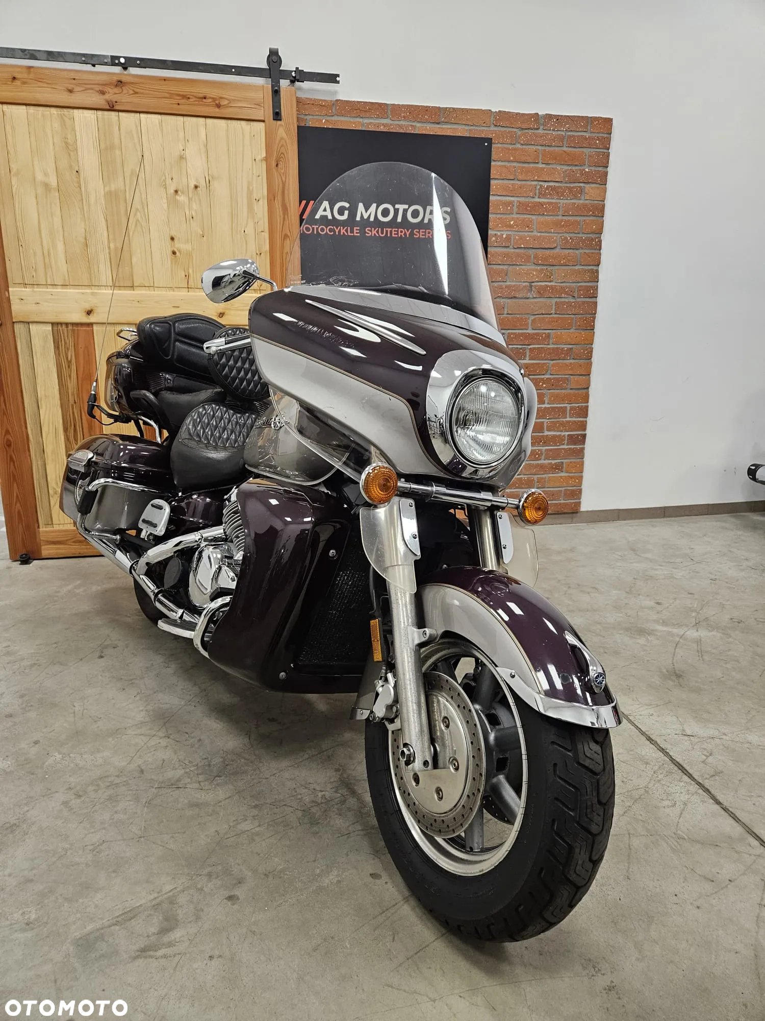 Yamaha XVZ - 26