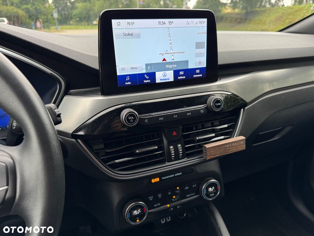 Ford Kuga 2.0 EcoBlue 4x4 TITANIUM - 8