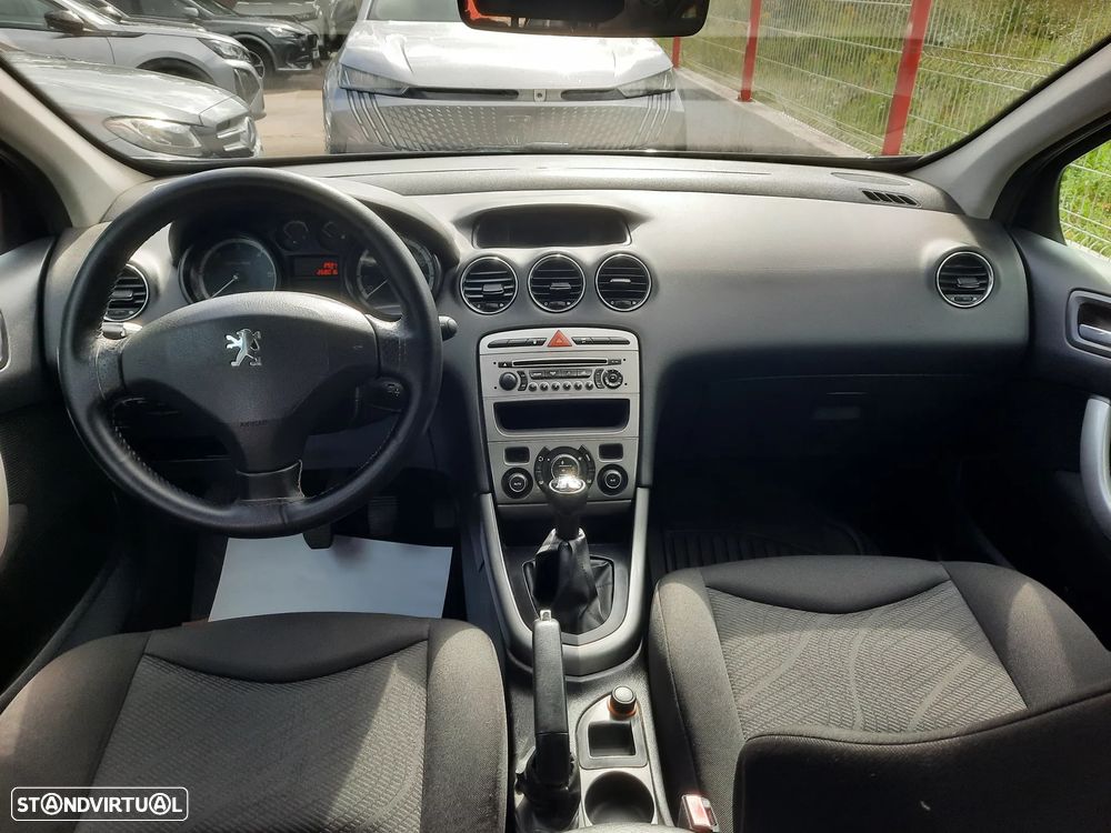 Peugeot 308 1.6 HDi Sport - 2