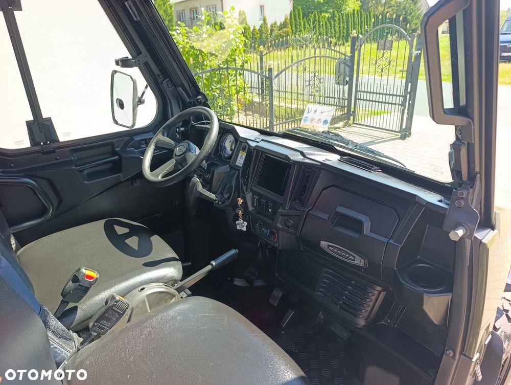 Polaris Ranger XP - 10