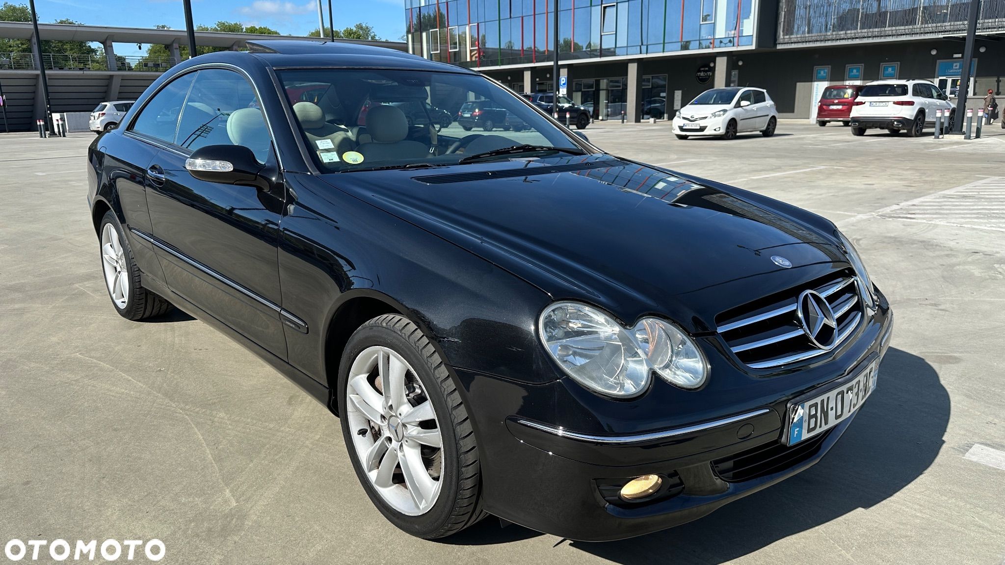 Mercedes-Benz CLK 350 Avantgarde - 1