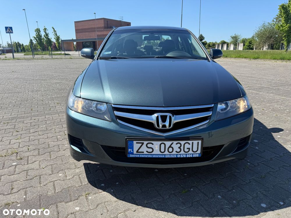 Honda Accord 2.0 Comfort - 4