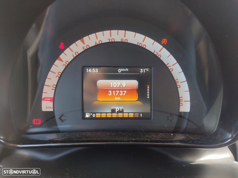 Smart ForTwo Coupé 1.0 mhd Passion 71 - 8