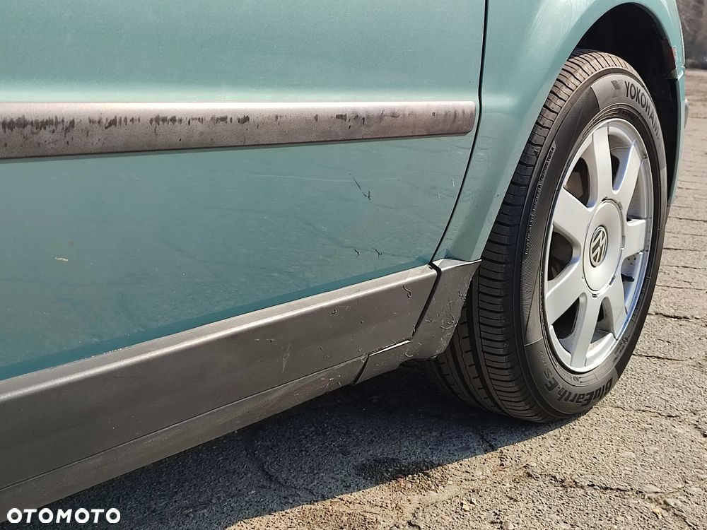 Volkswagen Passat - 19