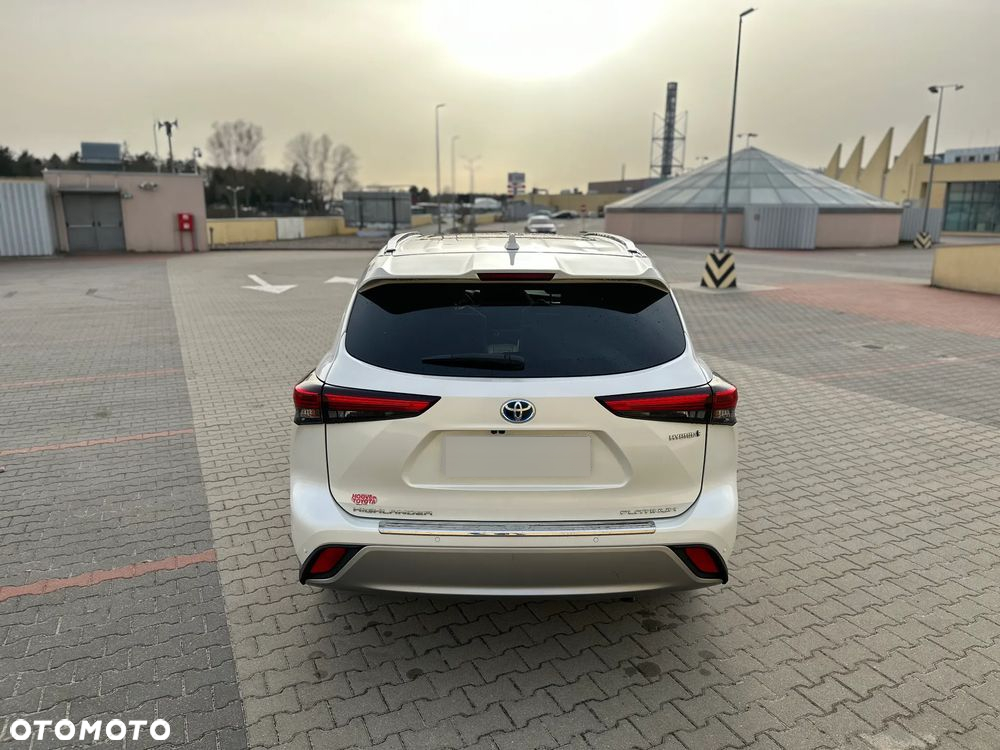 Toyota Highlander - 8