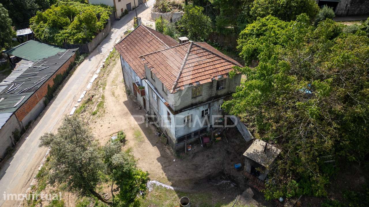 Moradia para restauro Gerês - Grande imagem: 3/12