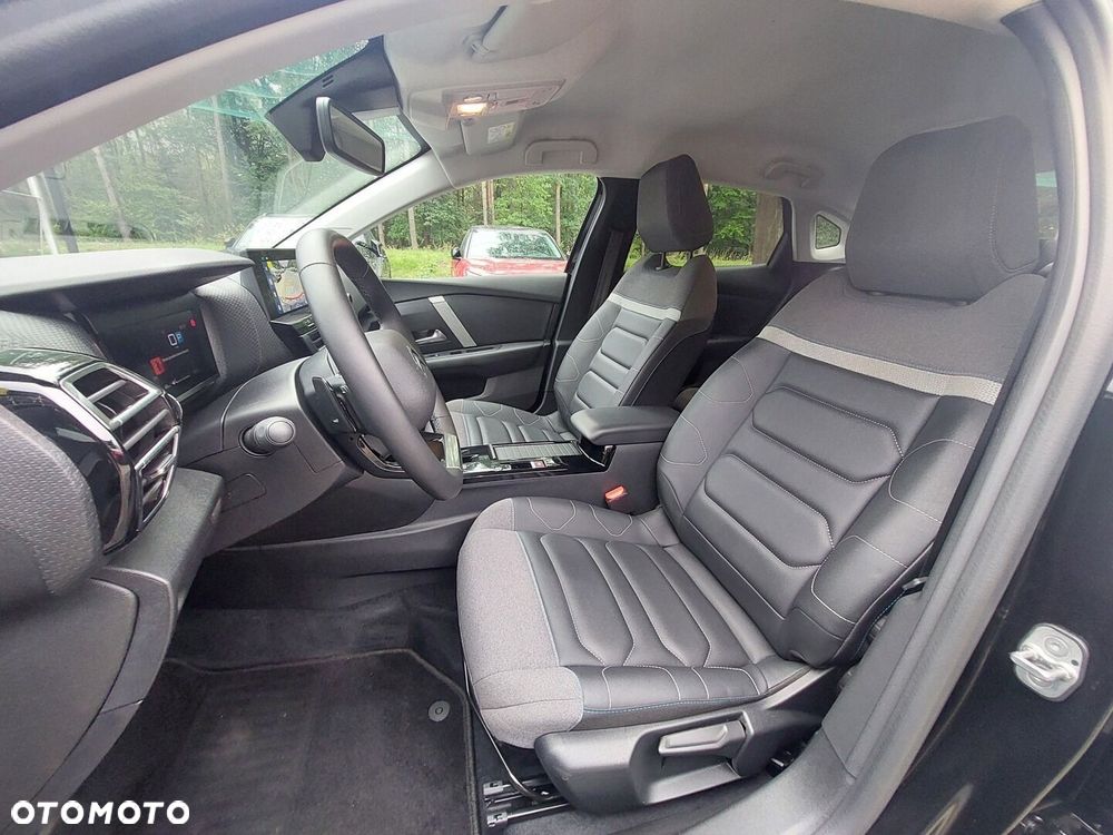 Citroën C4X 1.2 PureTech Max S&S EAT8 - 11