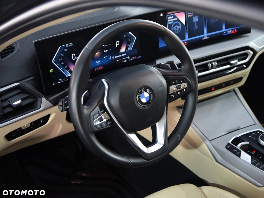 BMW Seria 3 318i - 18