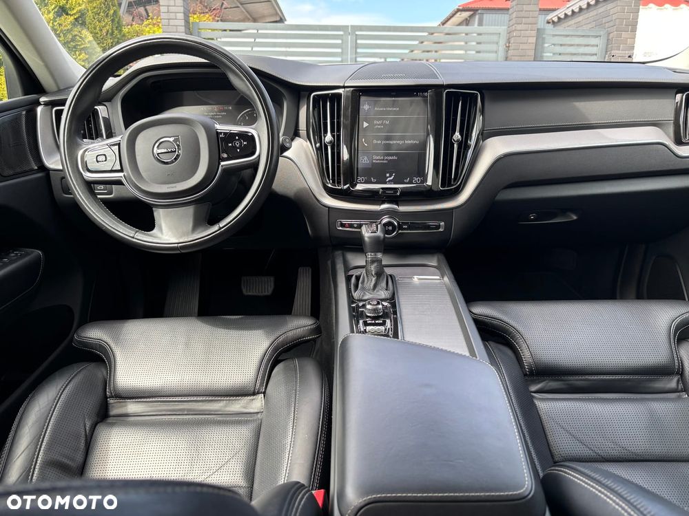 Volvo XC 60 - 22