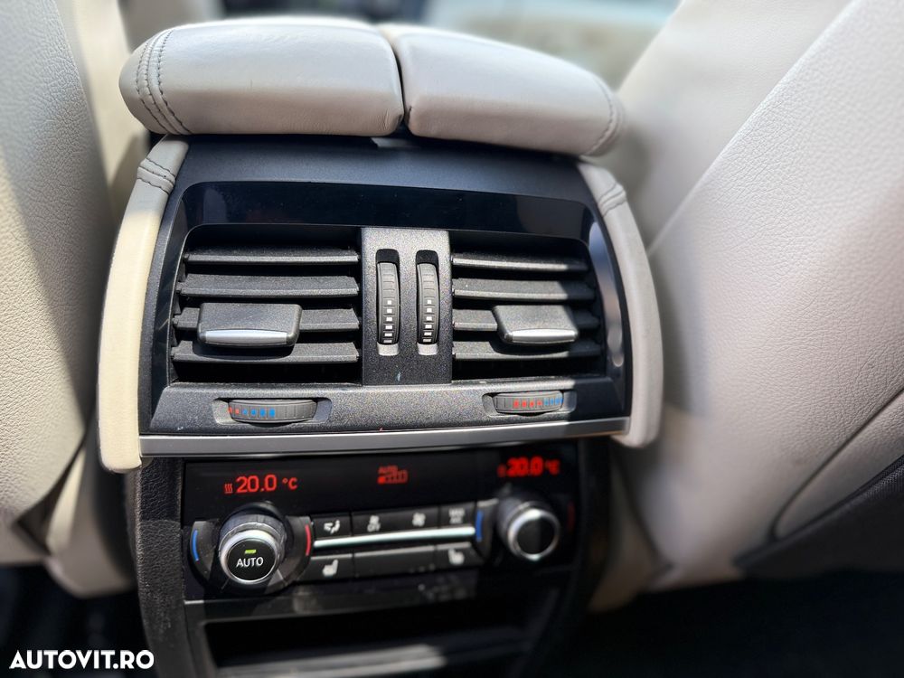 BMW X5 xDrive30d - 28