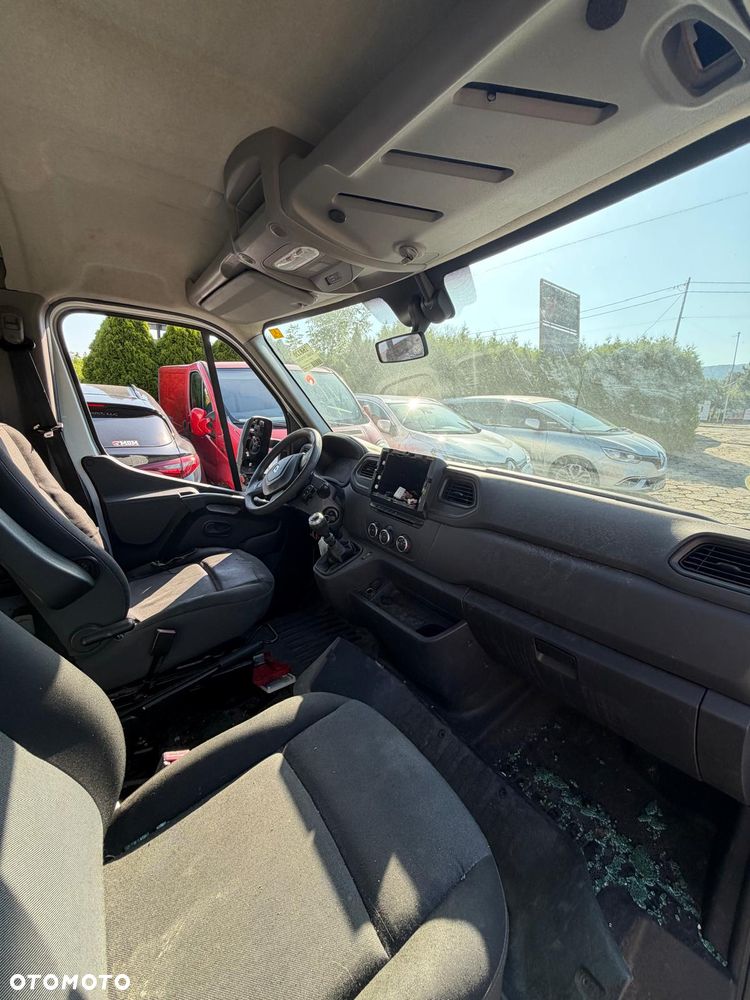 Renault Master - 11