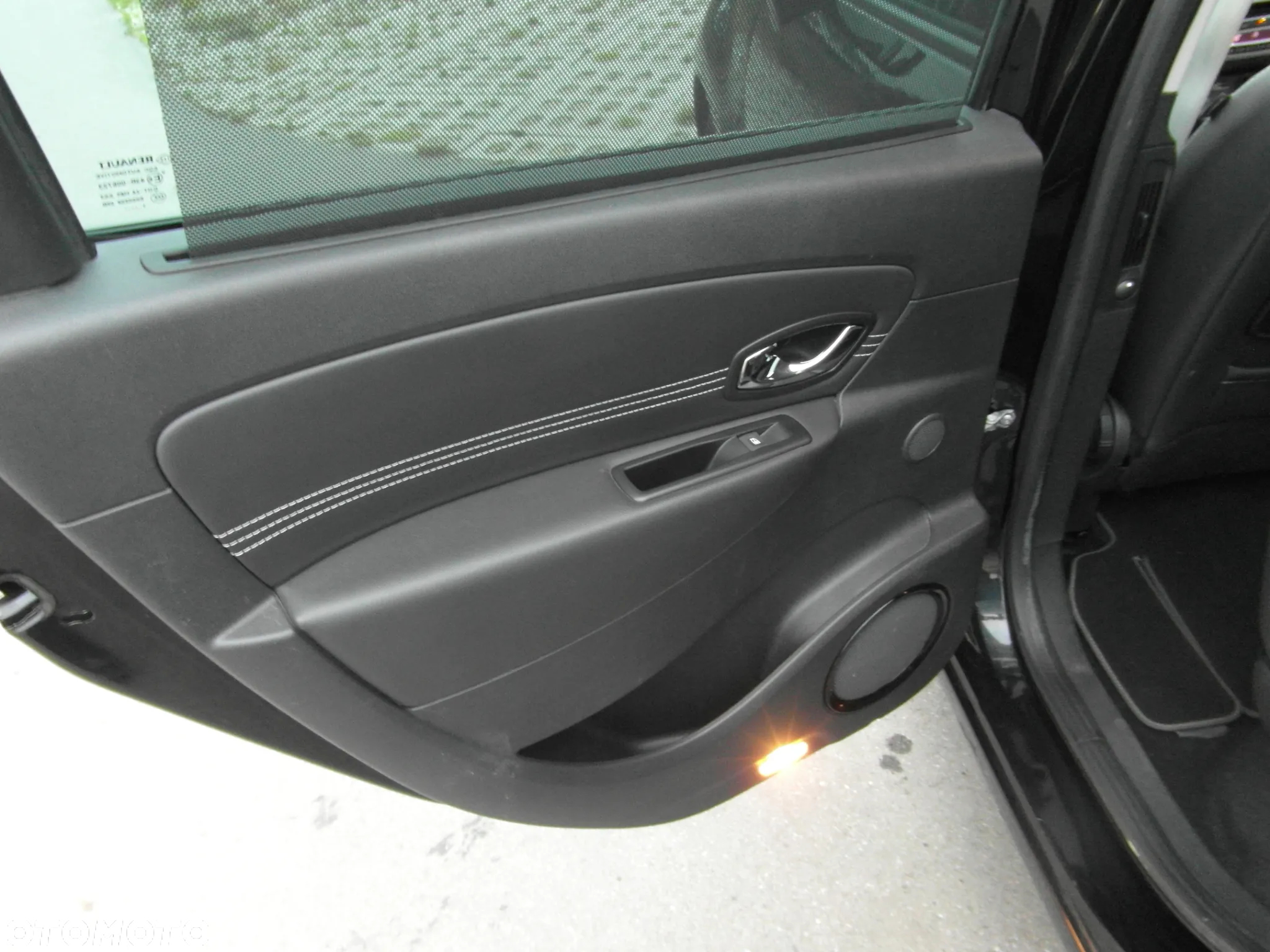 Renault Scenic TCe 130 Bose Edition - 29