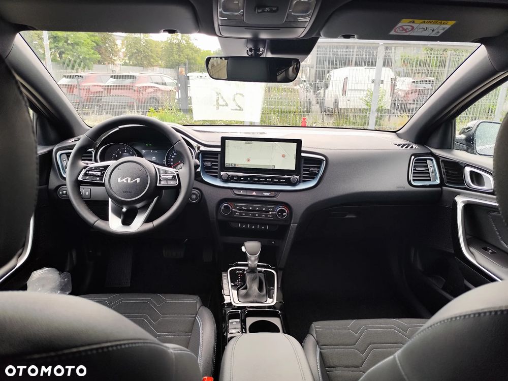Kia XCeed 1.6 T-GDI Tribute DCT - 16