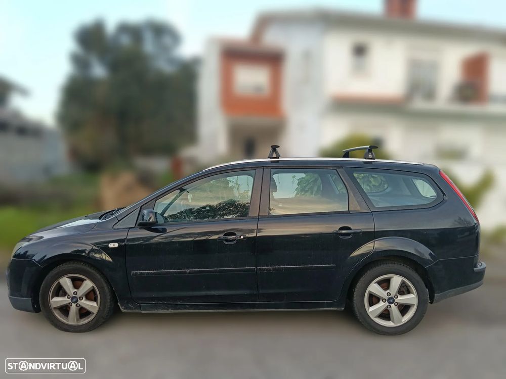 Ford Focus SW 1.6 TDCi Ghia - 1