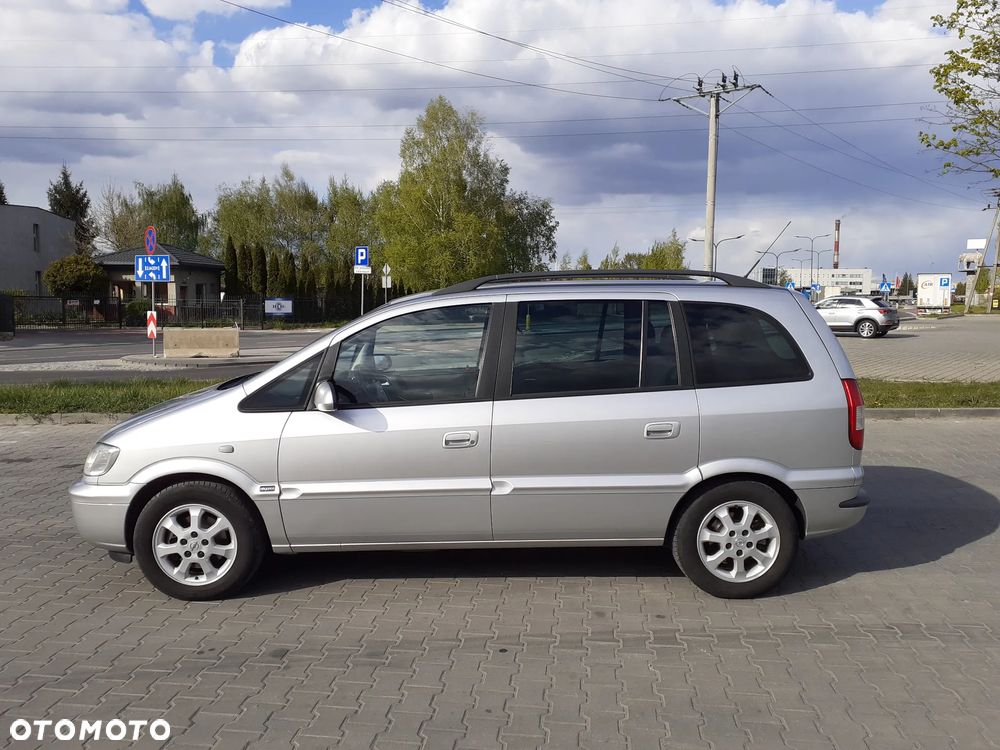 Opel Zafira 1.8 16V Elegance - 5