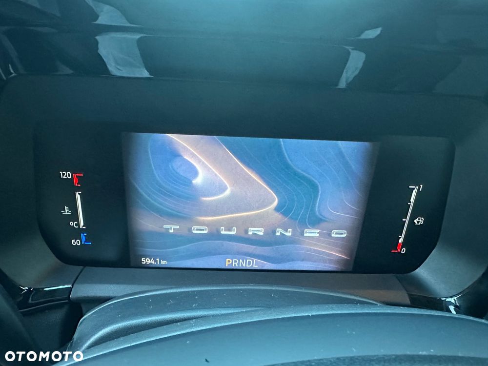 Ford Tourneo Courier 1.0 EcoBoost TITANIUM - 13