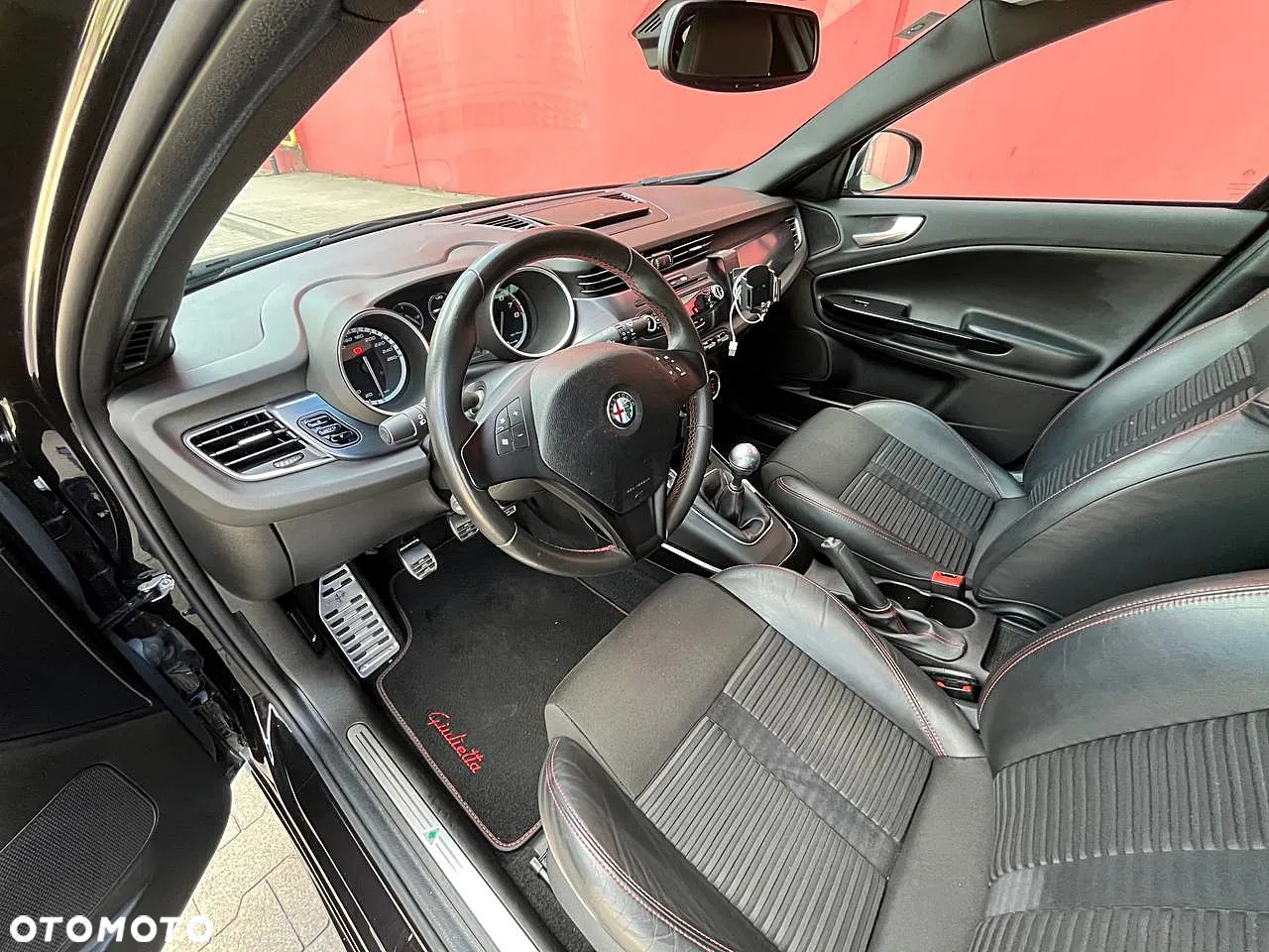 Alfa Romeo Giulietta 1750 TBi Quadrifoglio Verde - 24