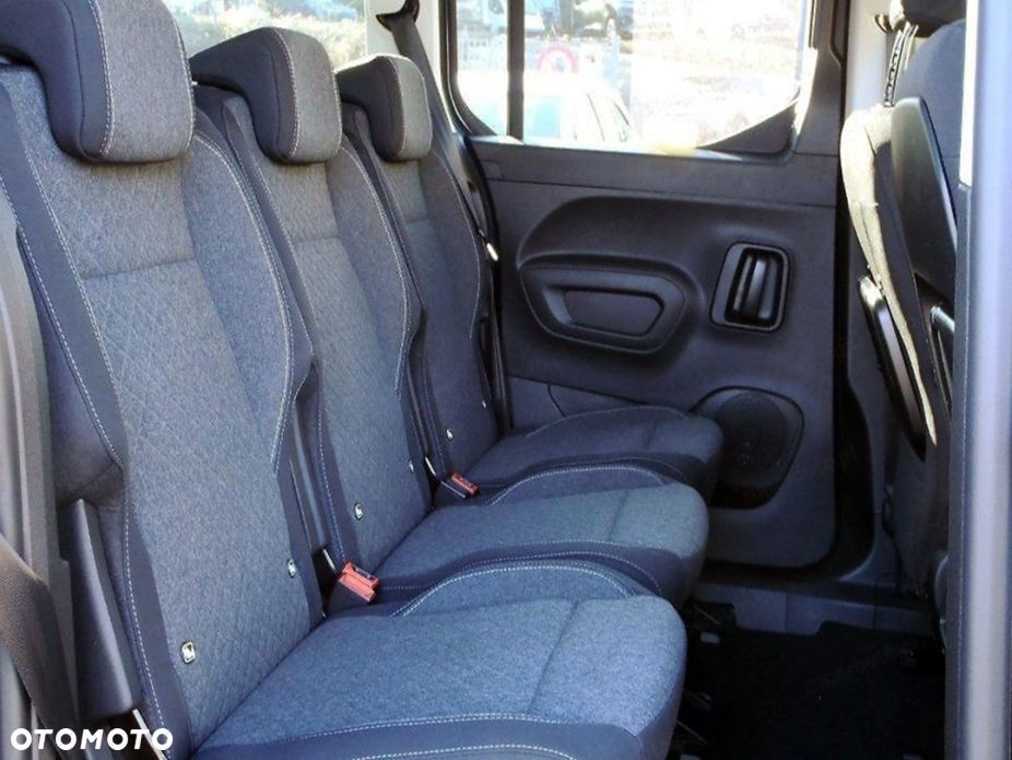 Opel Combo - 8