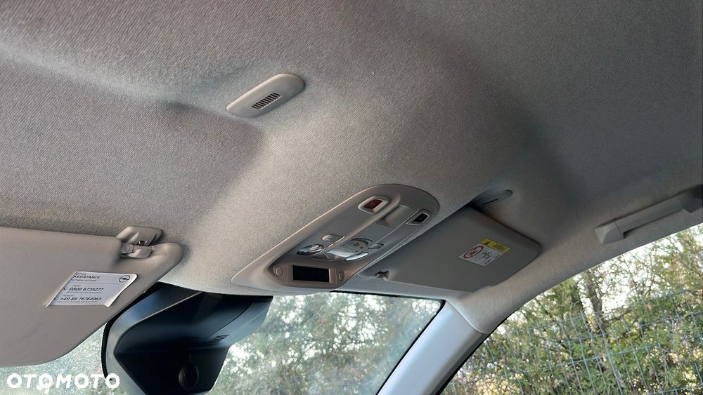 Opel Vivaro - 19
