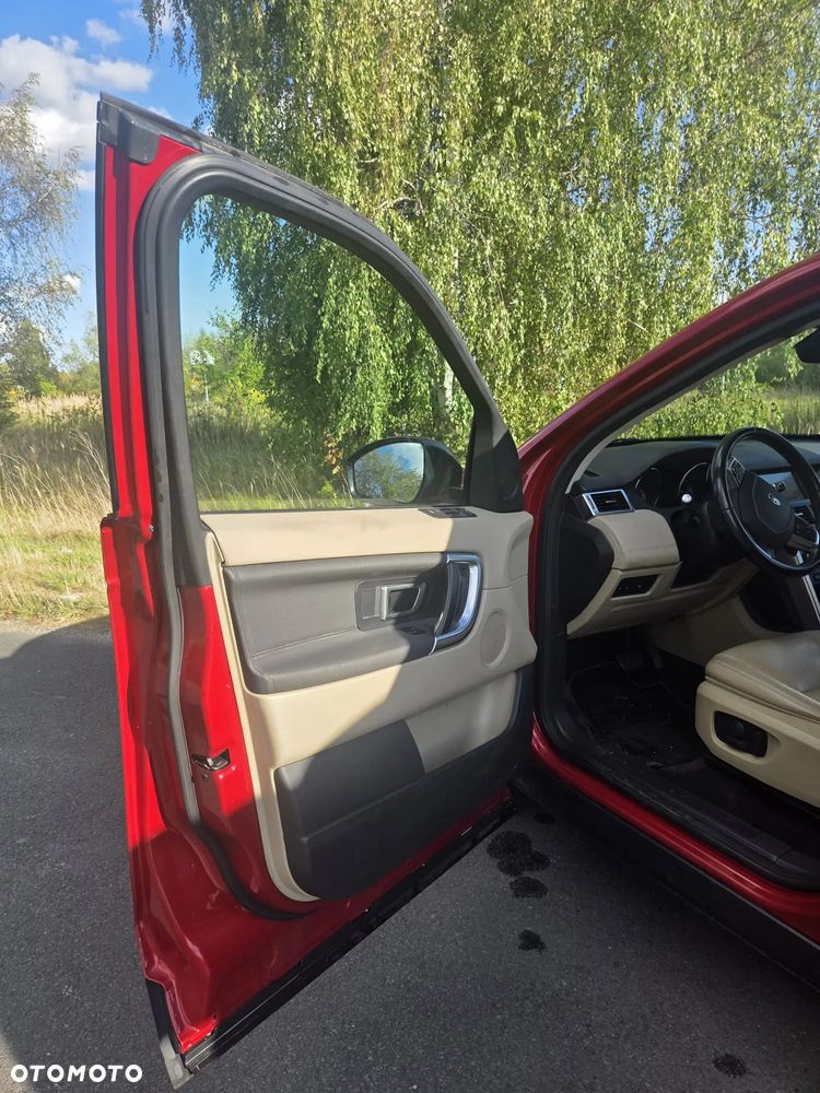 Land Rover Discovery Sport 2.0 TD4 SE - 12