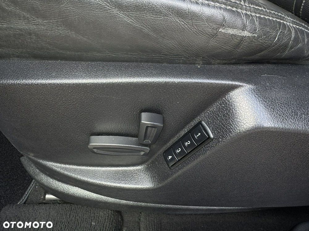 Ford S-Max 2.0 TDCi DPF Titanium X - 19