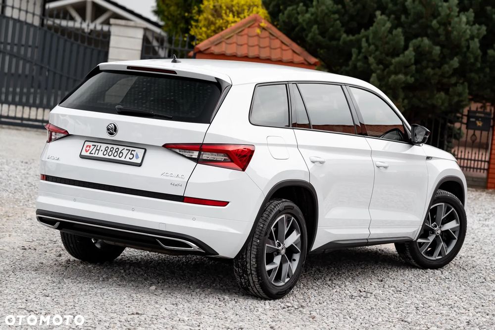 Skoda Kodiaq 2.0 TSI 4x4 DSG Sportline - 9