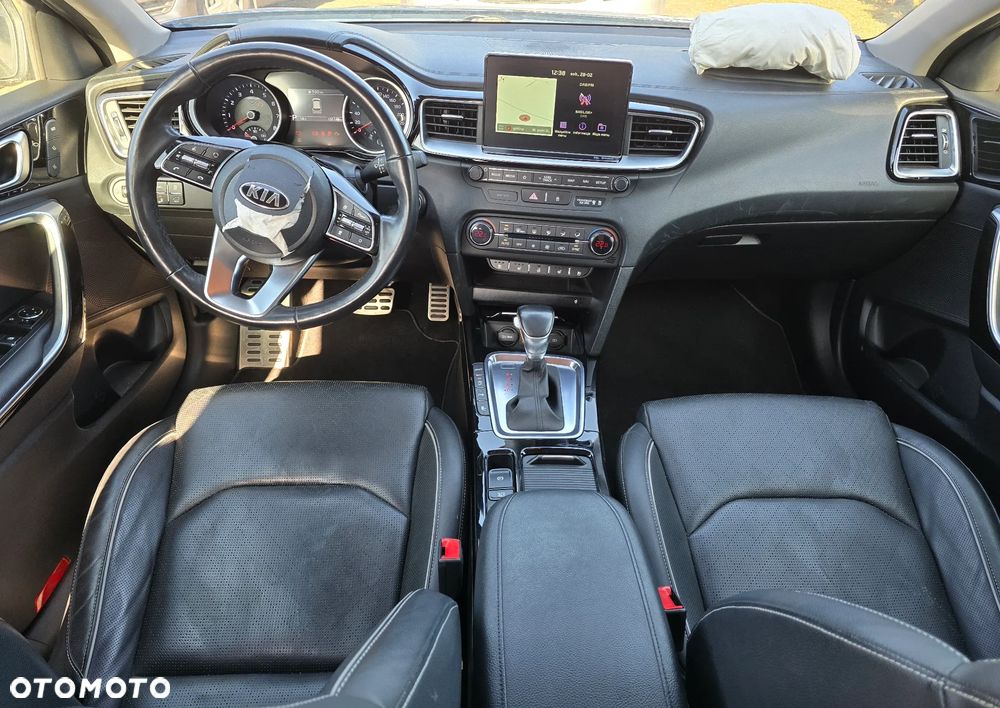 Kia Ceed 1.4 T-GDI M Max DCT - 14