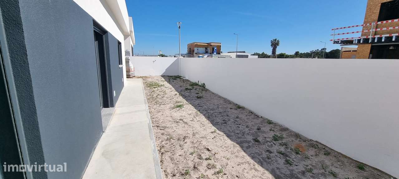 Moradia isolada térrea de arquitetura contemporânea - Grande imagem: 3/32