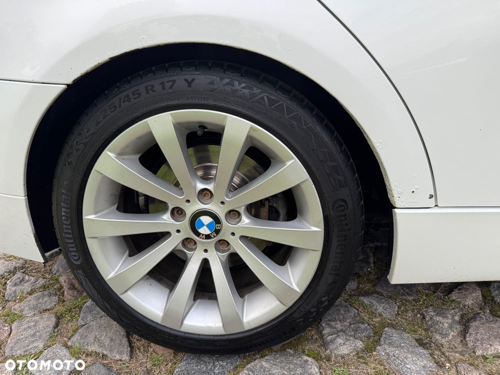 BMW Seria 3 318d DPF Touring Edition Sport - 10