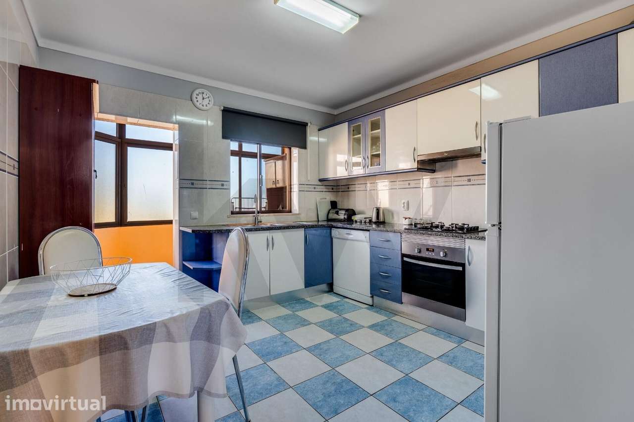 Apartamento T2 | Rés-do-Chão Alto | Portimão (Bemposta) | Muita Luz Na - Grande imagem: 3/33