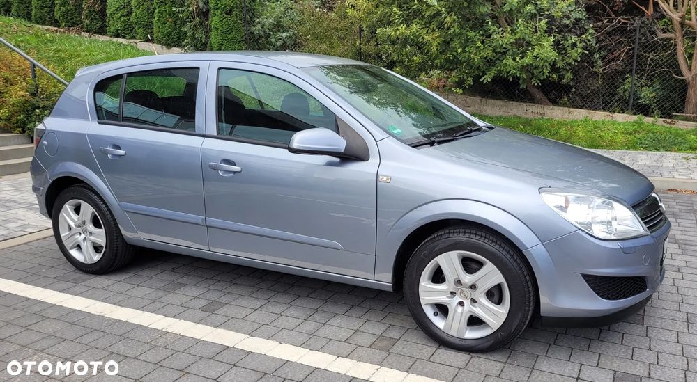 Opel Astra III 1.4 Enjoy - 9