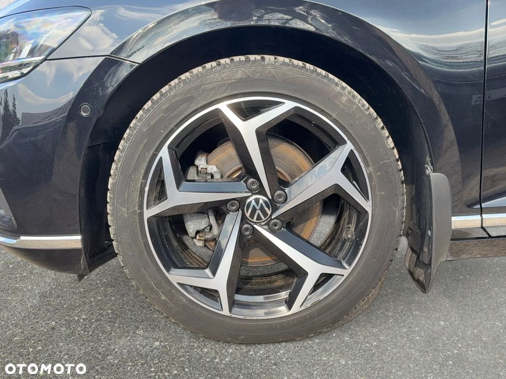 Volkswagen Passat Variant - 9