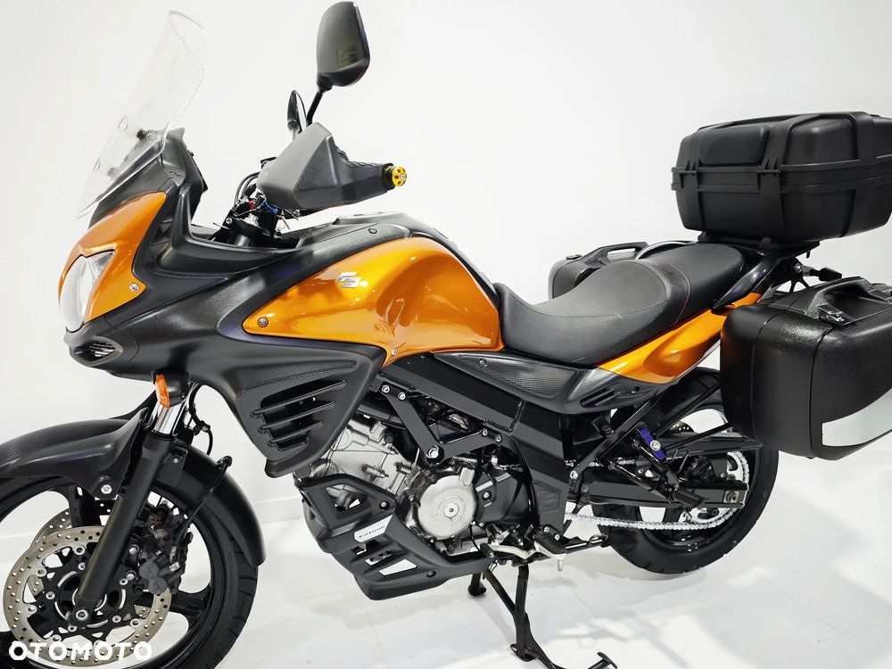 Suzuki V-STROM - 11