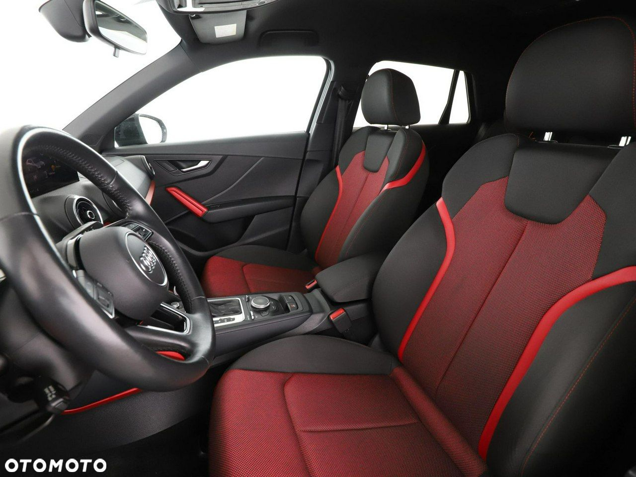 Audi Q2 35 TDI quattro S tronic sport - 12
